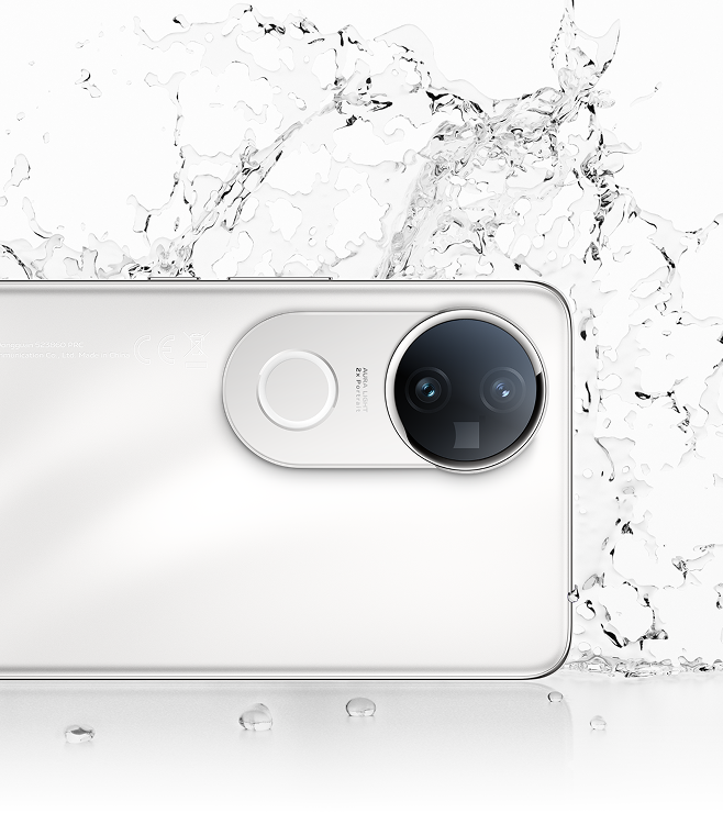 vivo V50e with IP68 & IP69 Dust and Water Resistance